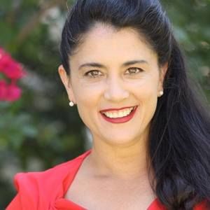 Meet your Posher, Christina